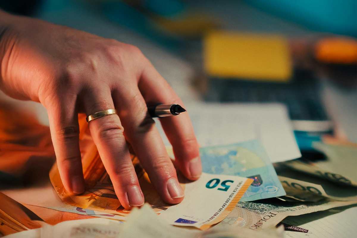 Legge 104, bonus fino a 300 euro al mese (e non serve l'ISEE)