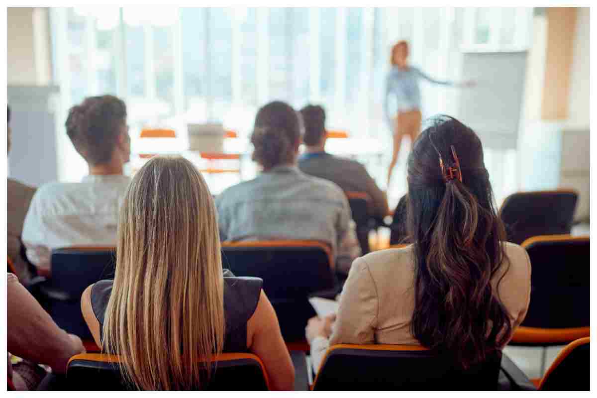 Chi paga le rate del condomino inadempiente